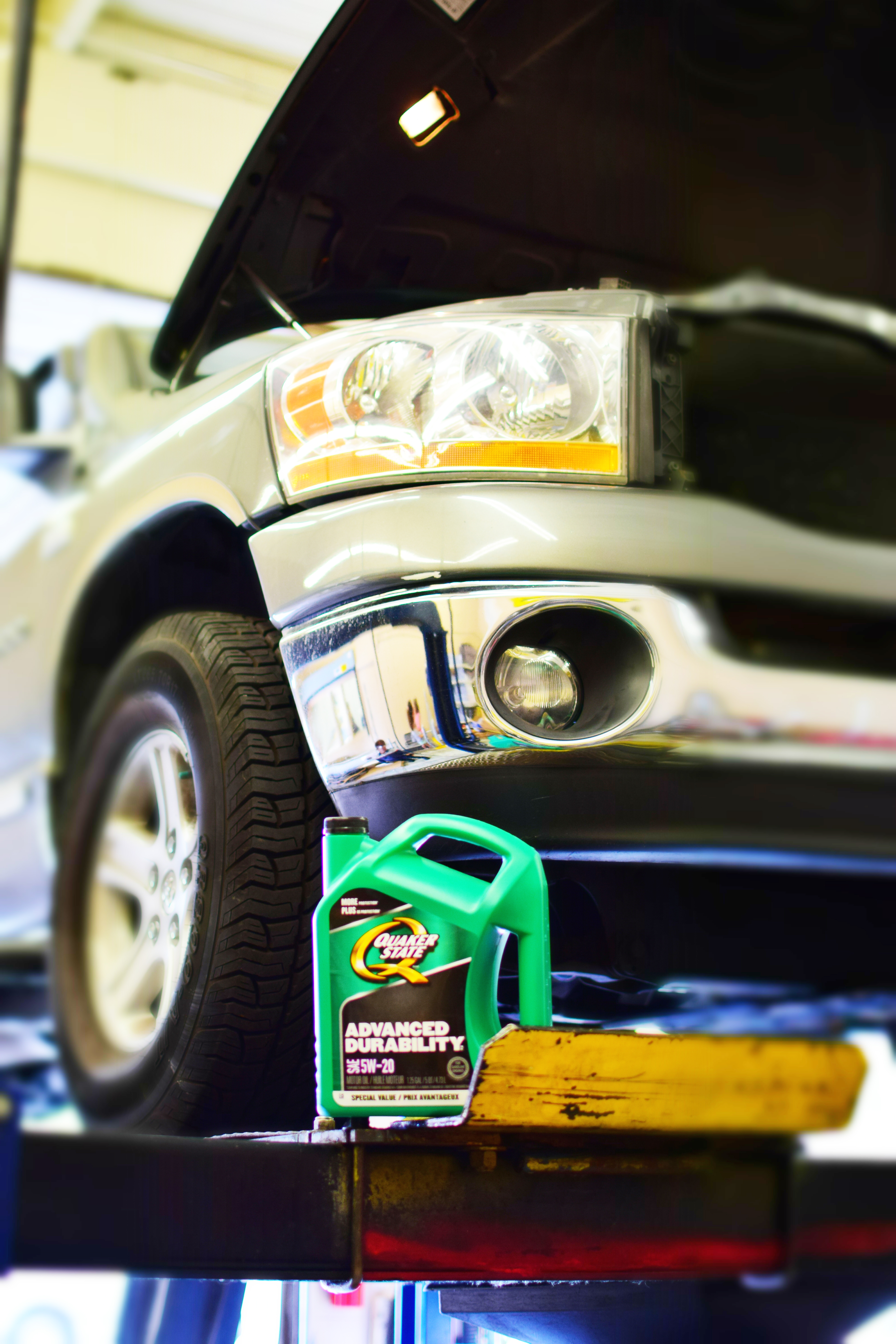 Quick oil change with Quaker State