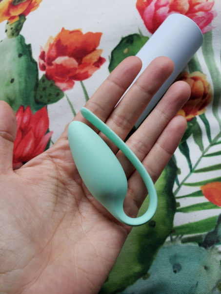 Elvie-Kegel-silicone-Trainer-Review
